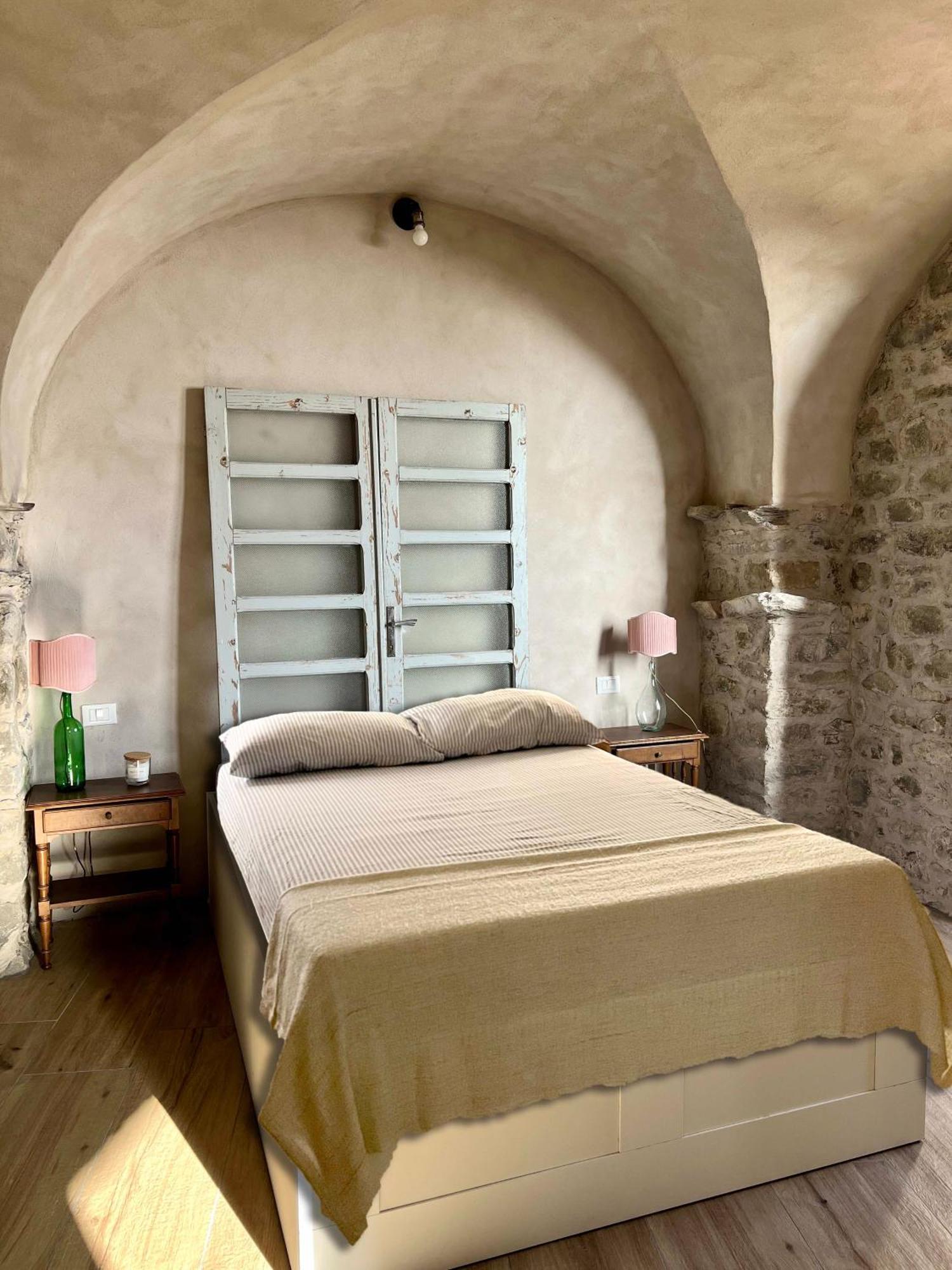 La Finestra Di Dante Apartman Mulazzo Kültér fotó
