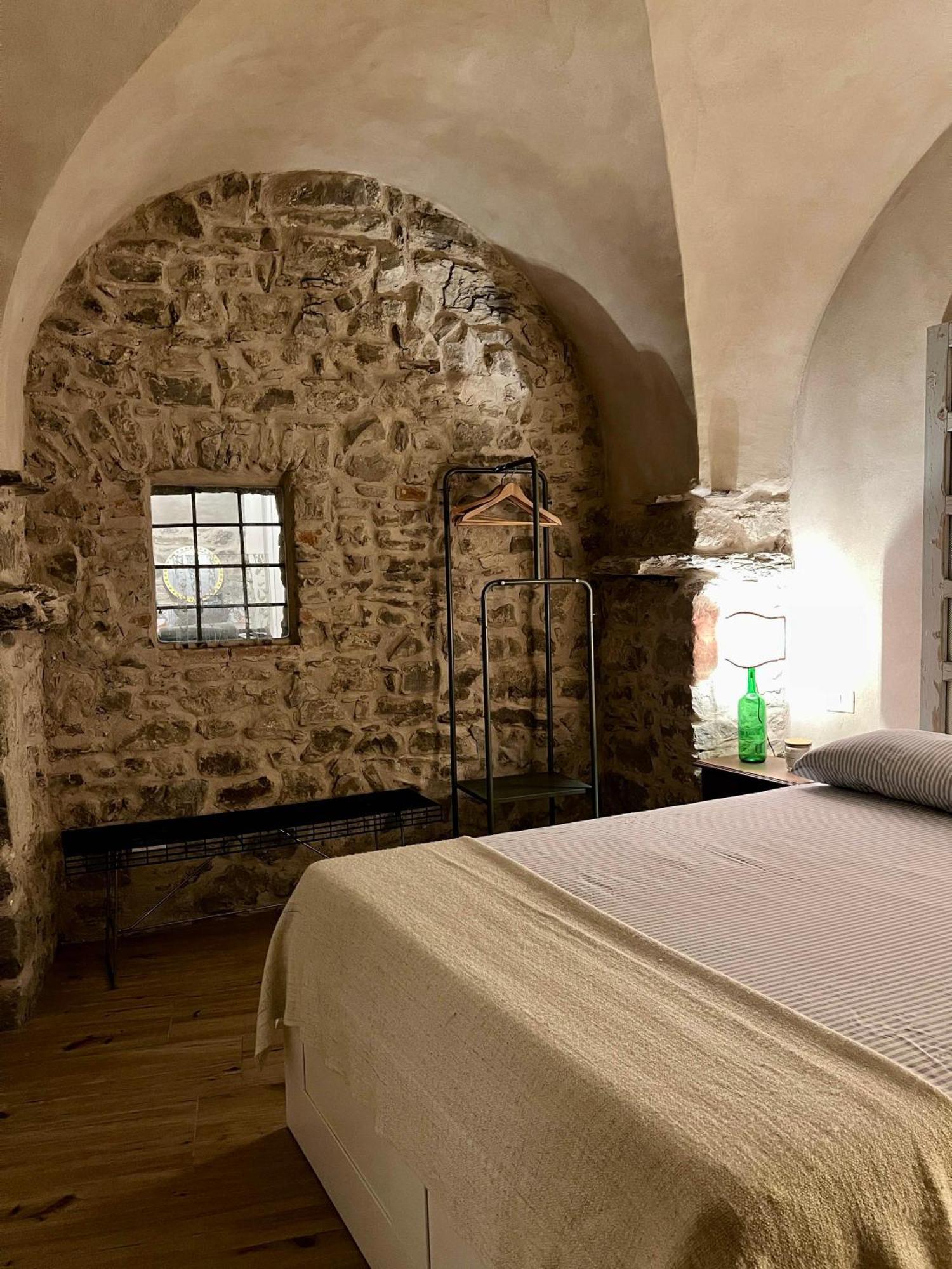 La Finestra Di Dante Apartman Mulazzo Kültér fotó